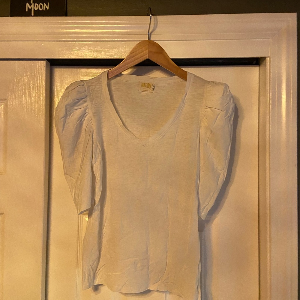 Nation tee size S like new